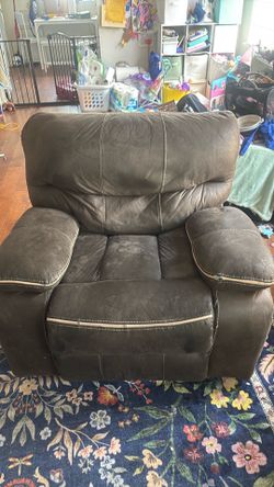 Reclining sofa