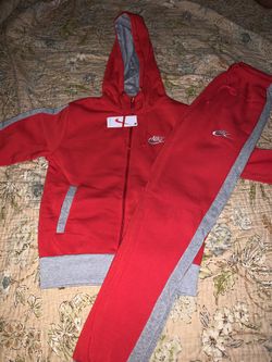 Nike jogging suit sz medium