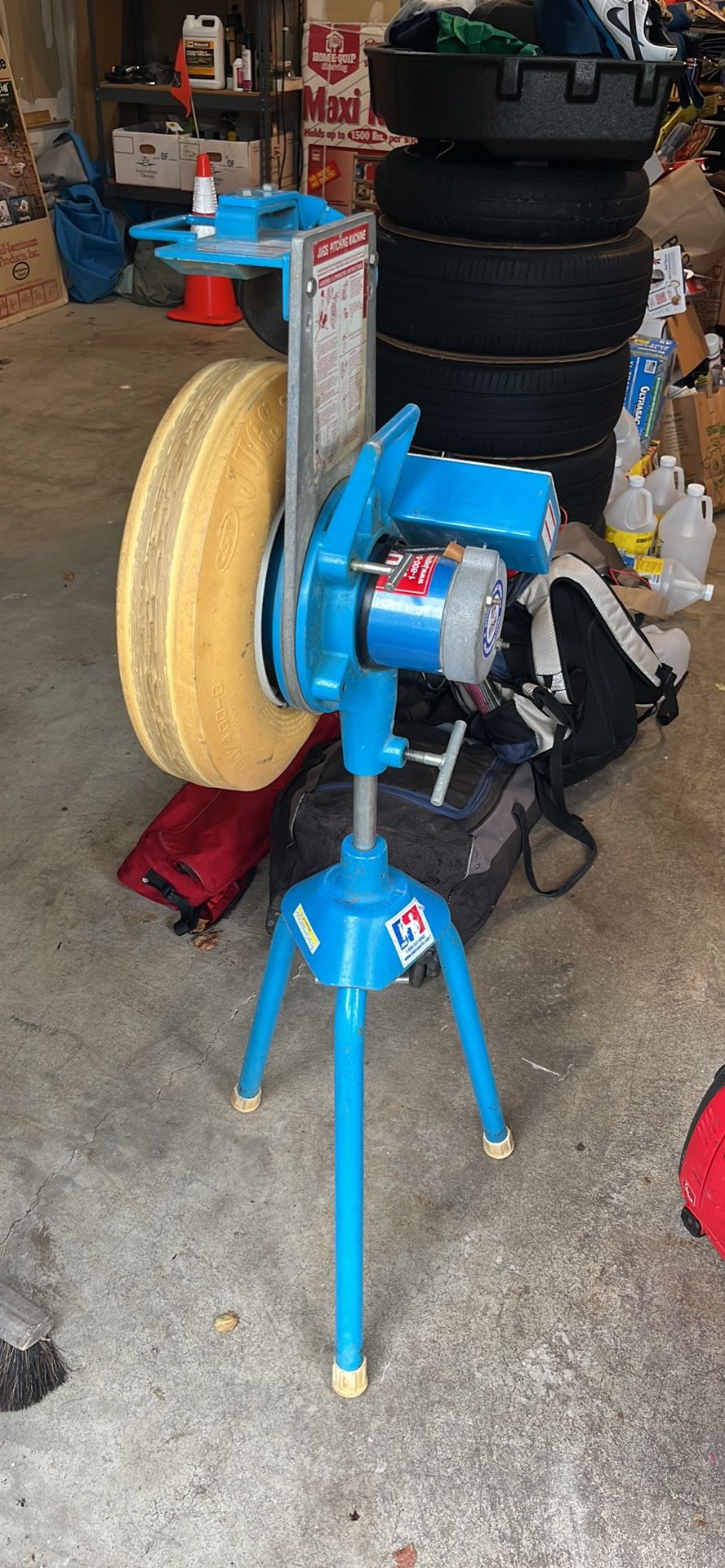 Jugs BP1 Pitching Machine
