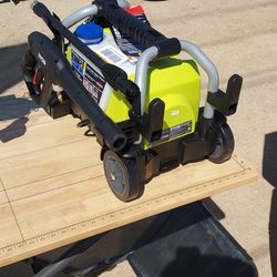RYOBI
1900 PSI 1.2 GPM Cold Water
Wheeled Corded Electric
Pressure Washer