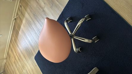 Pink Adjustable Rolling Vanity Stool / Office Chair