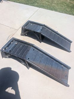 2 in 1 Car ramp/ stand