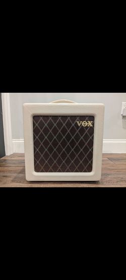 Vox AC4TV