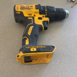 Dewalt  Drill 20v. 