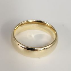 10K Yellow Gold Comfort Fit Band Ring Size 7