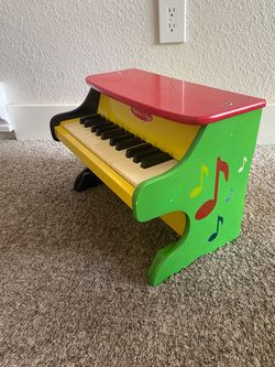 Melissa & Doug Learn-to-Play piano for kids