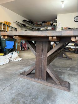 Arhaus dining table.Very sturdy,great https://offerup.com/redirect/?o=cXVhbGl0eS5Jbg== very good condition.