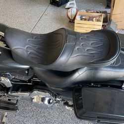 Street Glide Seat