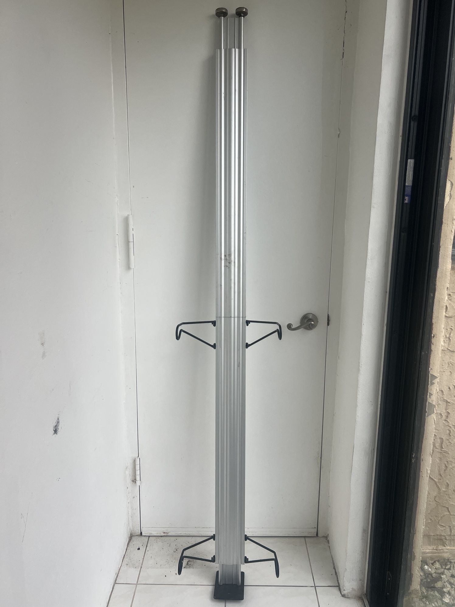 Expandible Bycicle Stand