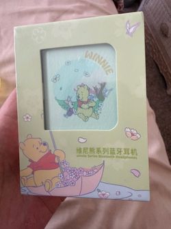 Winnie the Pooh Series Bluetooth Headphones