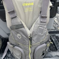 NRS CHINOOK FISHING PFD Size XS/M