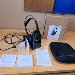 Plantronics Voyager Focus UC B825 Wireless Headset (202652-01, 202652-101) NEW