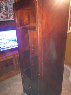Wall unit