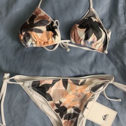 Bikinis Pieces