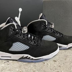 Brand New Nike Air Jordan 5 Moonlight