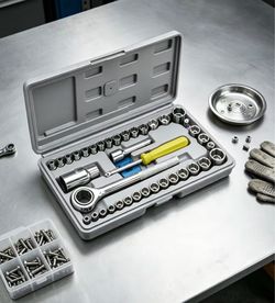 Ratchet Wrench Set 40PCS Car Motorcycle Repair Tool Set, Socket Wrench Kit with Toolbox Auto
