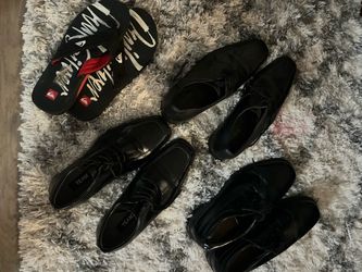 Men’s dress shoes