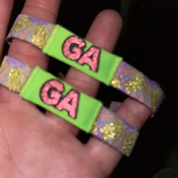 GA SUNDAY COACHELLA WRISTBANDS $300 EACH 