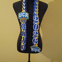 Taking orders for graduation Leis 