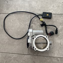 Throatle Body Plus Power Commander 