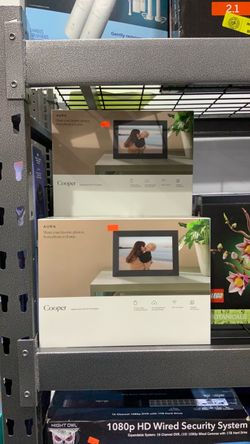 Aura Cooper Digital Photo Frame $70