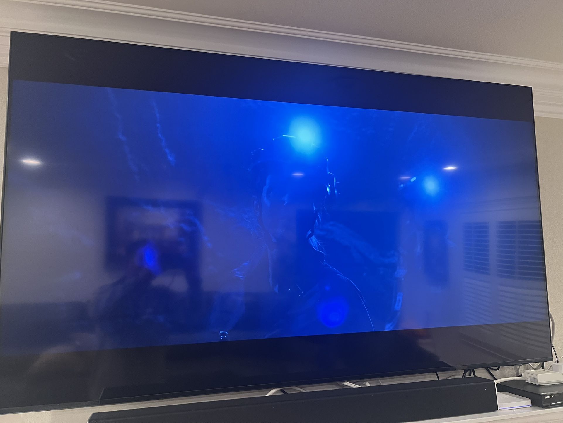 VIZO 602i-B3 60 Inch 1080P Smart LED TV