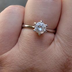 Wedding/Engagement Ring Stamped 18 KRGP