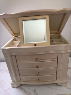 Vintage Wooden Jewelry Box