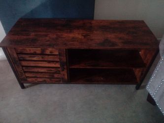Tv stand/ media console