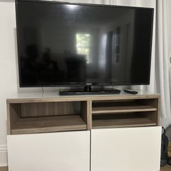 Tv & Stand