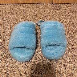 UGG Fluff Yeah Slides