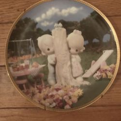 14 Danbury mint Precious Moments collector Plates  (no Box) adorable for kitchen or little girls room or just to coll