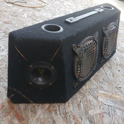 Auto Speaker Box