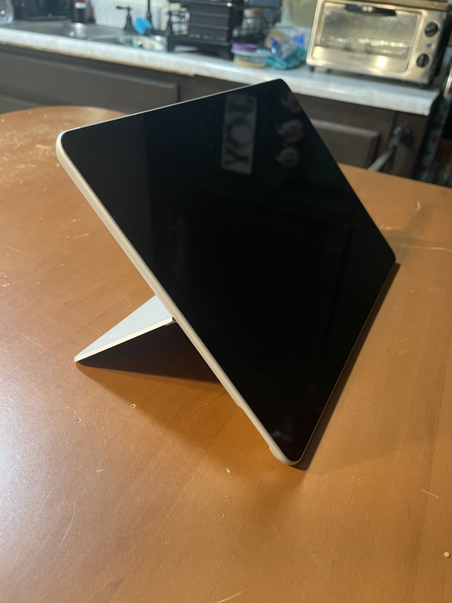 Surface Go 2