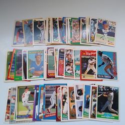 Vintage 90s Assorted Baseball Cards Collection
