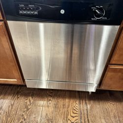 GE Dishwasher Good Condition