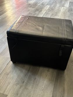 Little Storage For Bedroom And Sit down Bench