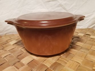 Pyrex Old Orchard Fade Brown 1.5 Quart Round Casserole