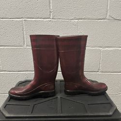 Burberry Women’s rain Boots