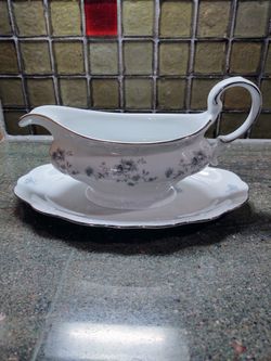 Mid Century Johann Havilland Porcelain Gravy Boat