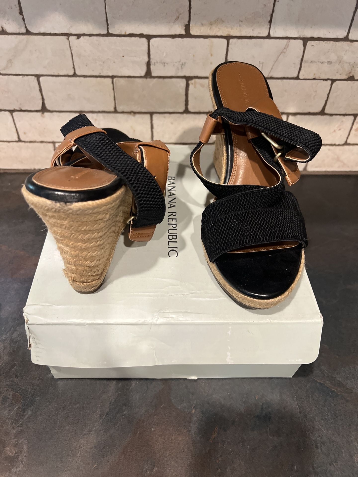 Banana Republic Wedge