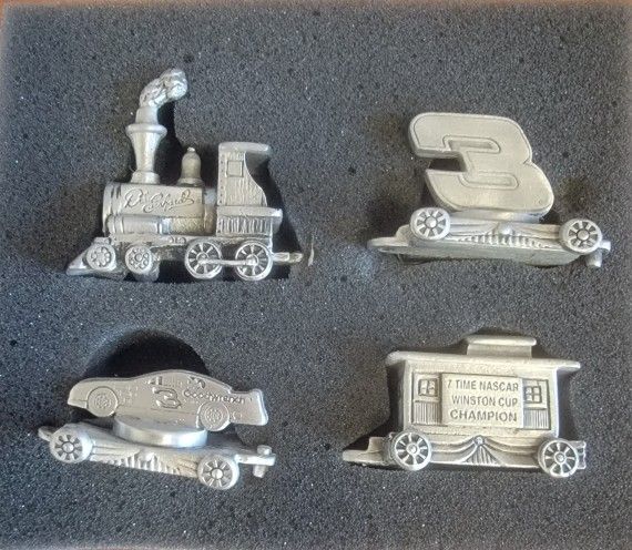 DALE EARNHARDT SR. PEWTER 2004 MINI TRAIN SET 4 PIECE ENGINE CABOOSE NASCAR