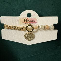 Ankle and bracelet in one