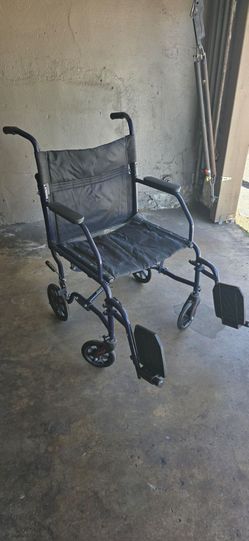 Portable transport chair