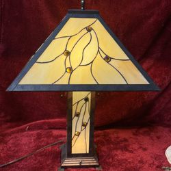 Robert Louis Tiffany Bexley Mission style Nightlight Table Lamp