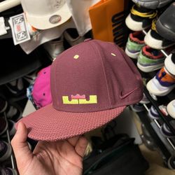 Brand New Lebron Burgundy Nike SnapBack Adjustable