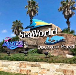 SeaWorld & Aquatica