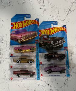 Multiple Hot Wheels