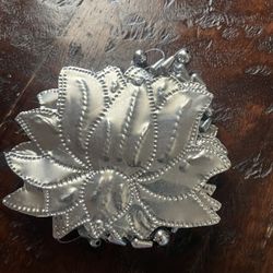 Tin Foil Hanging Lotus 