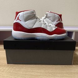 JORDAN 11 RETRO